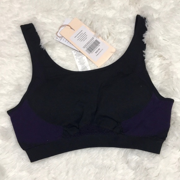 NWT Fabletics Erika Seamless Devi Lovato Bra - Picture 2 of 5